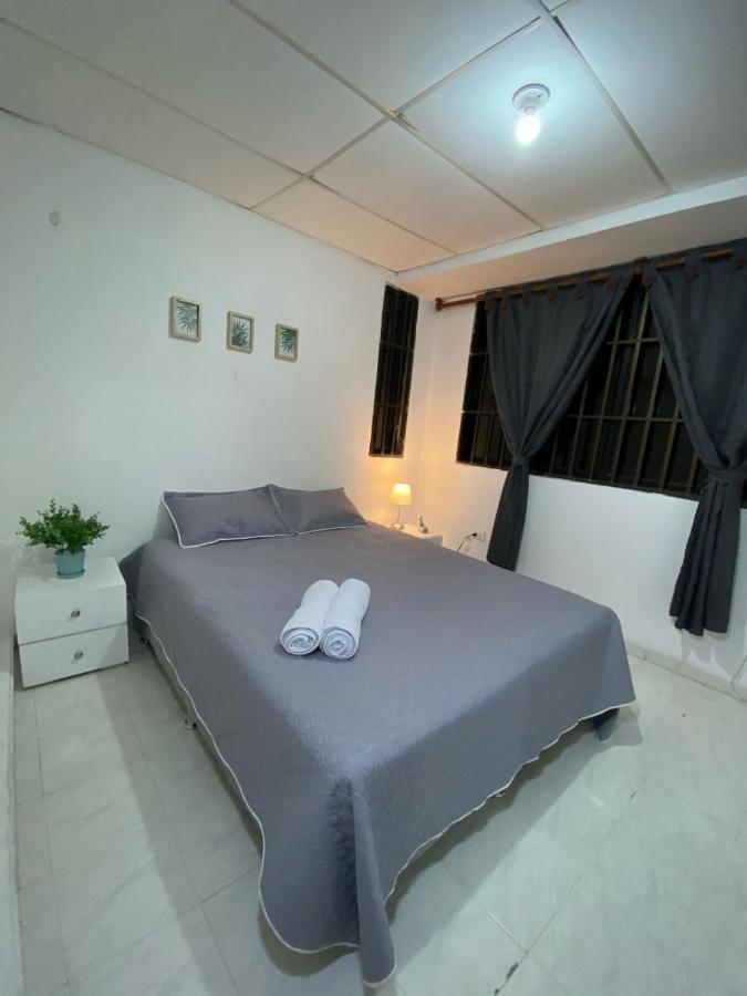 Habitaciones Independientes Cerca Al Aeropuerto 3 Cartagena Ngoại thất bức ảnh