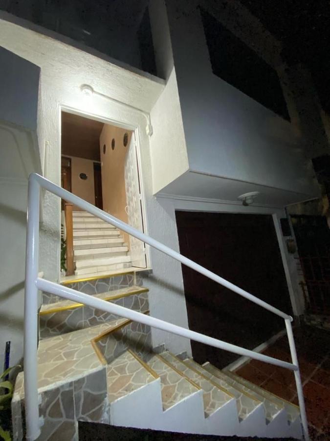 Habitaciones Independientes Cerca Al Aeropuerto 3 Cartagena Ngoại thất bức ảnh