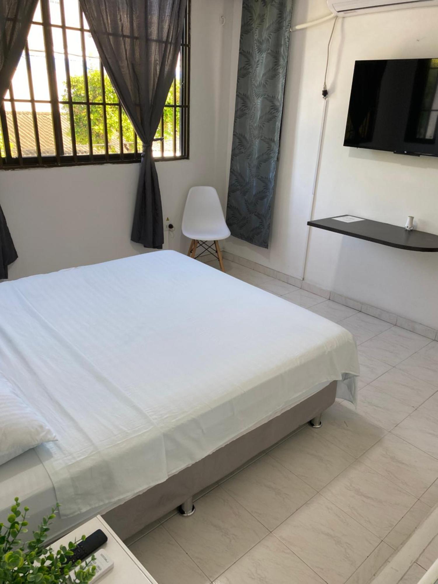 Habitaciones Independientes Cerca Al Aeropuerto 3 Cartagena Ngoại thất bức ảnh